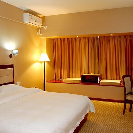 Xiamen Tenhua Hotel Екстер'єр фото
